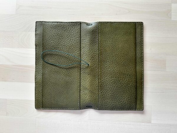 Folio cover for Travelers' - Image 13