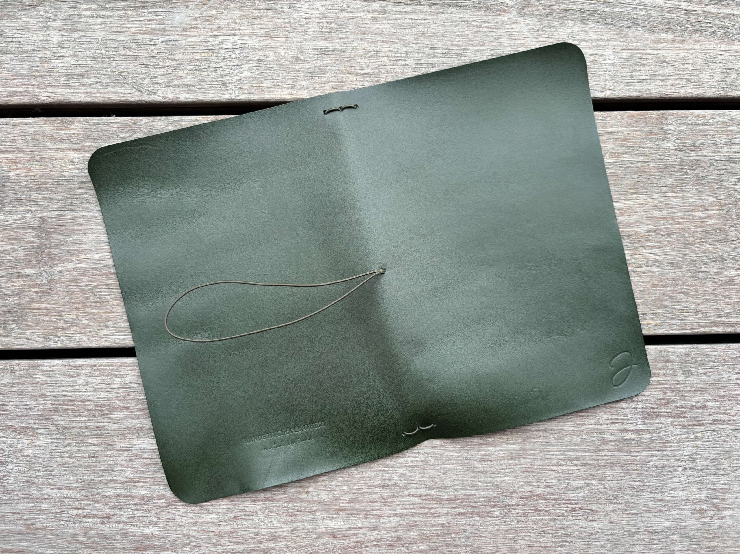 Bifold Leather Journal, Essential Cover, Slim Refillable Notebook, Personalized Travelers Journal, A5 A6 Gift - Image 2
