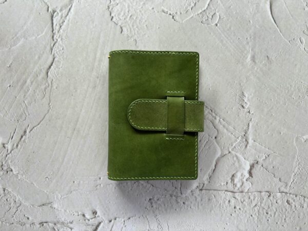 Chunky belt closure cover for Pocket & passport size