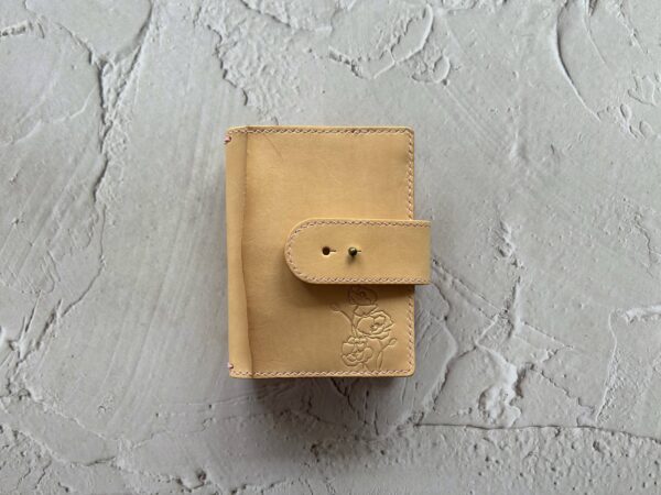 Nip & snap closure cover for Pocket & passport size - Image 10