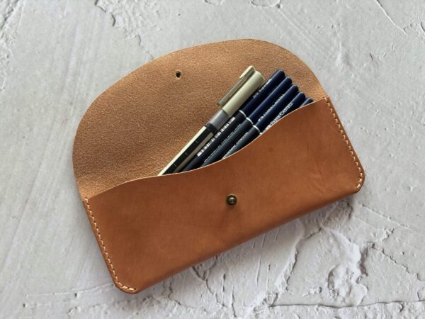 Leather pencil case - Image 8