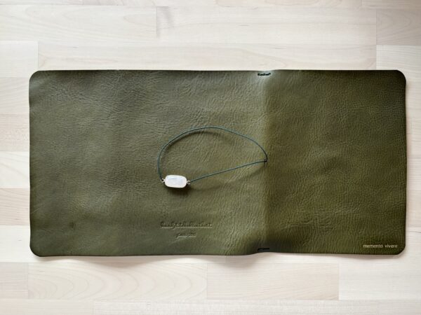 Classic Trifold Journal - Image 13