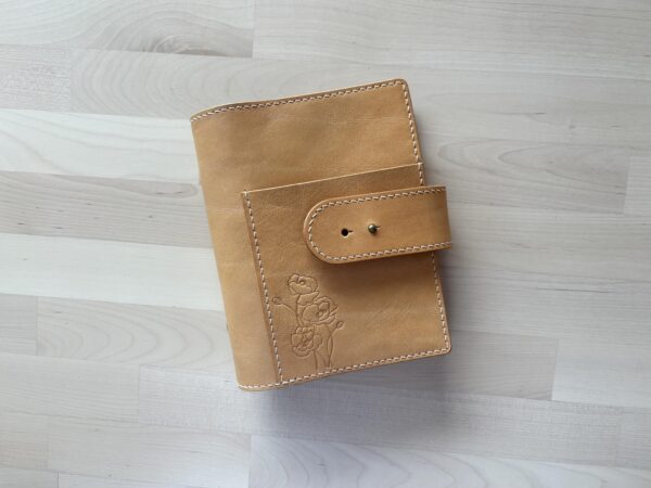 A6 / Personal rings cover with chunky nip & snap closure - Image 7