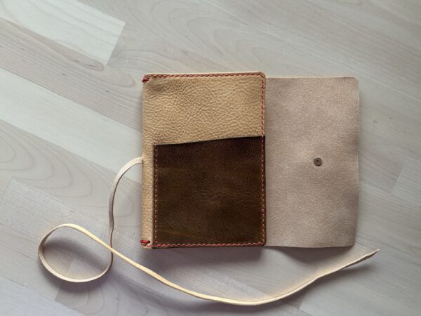 Trifold for Pocket / passport size