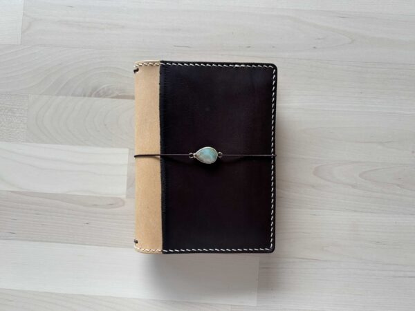 Folio cover for Pocket & passport size - Image 4