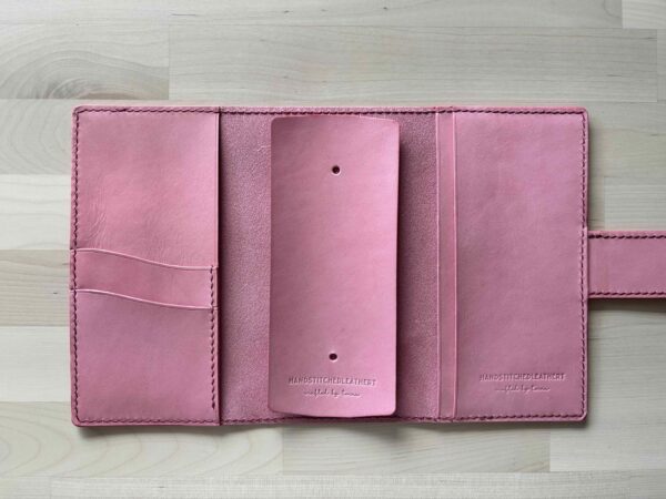 A6 / Personal rings cover with chunky belt closure - Image 5