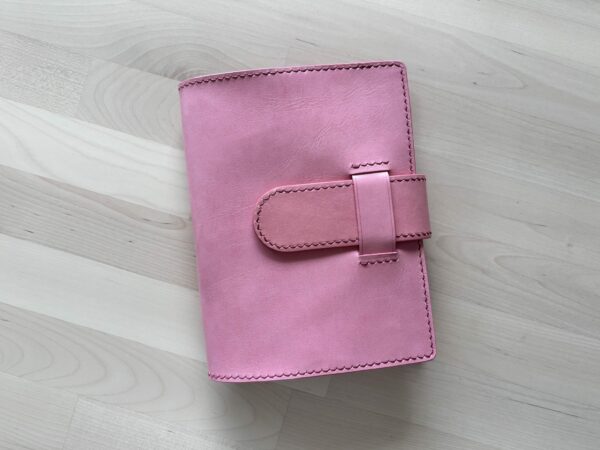 A6 / Personal rings cover with chunky belt closure - Image 2