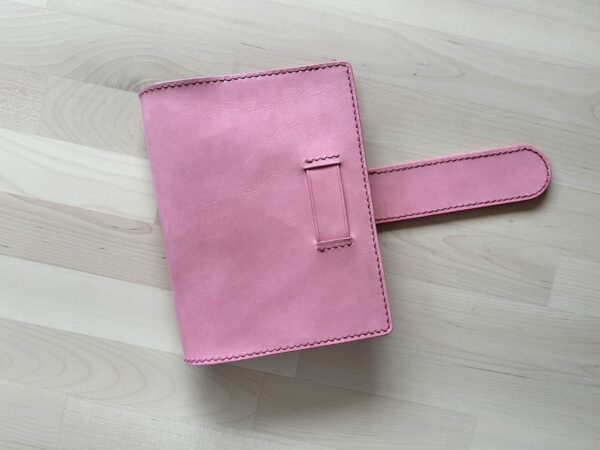 A6 / Personal rings cover with chunky belt closure - Image 3