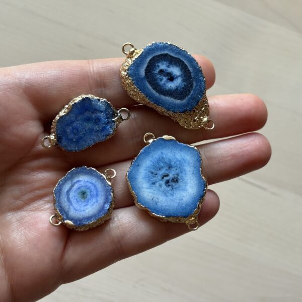 Natural Agate Closure Charm - Image 12