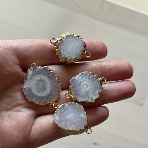 Natural Agate Closure Charm - Image 2