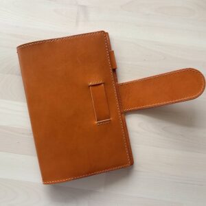 Belt closure cover for B5 / B5 Commit30 Deluxe / B5 Sterling Ink