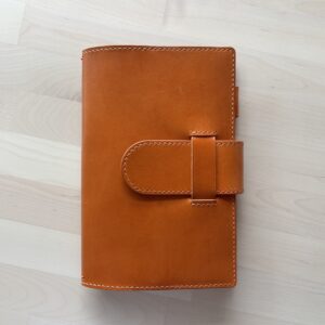 Belt closure cover for B5 / B5 Commit30 Deluxe / B5 Sterling Ink