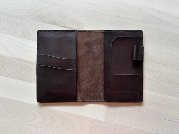 Folio cover for Pocket & Passport size - Image 9