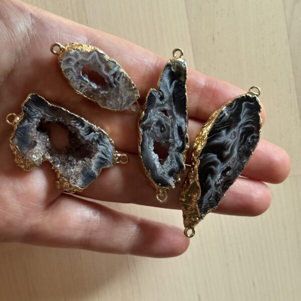 Natural Agate Closure Charm - Image 14
