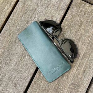 Gaze – Leather glasses sleeve