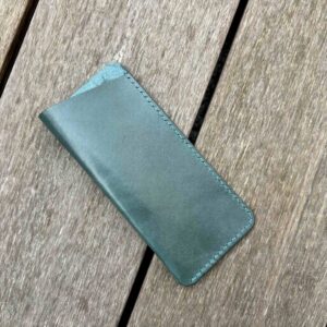 Gaze – Leather glasses sleeve