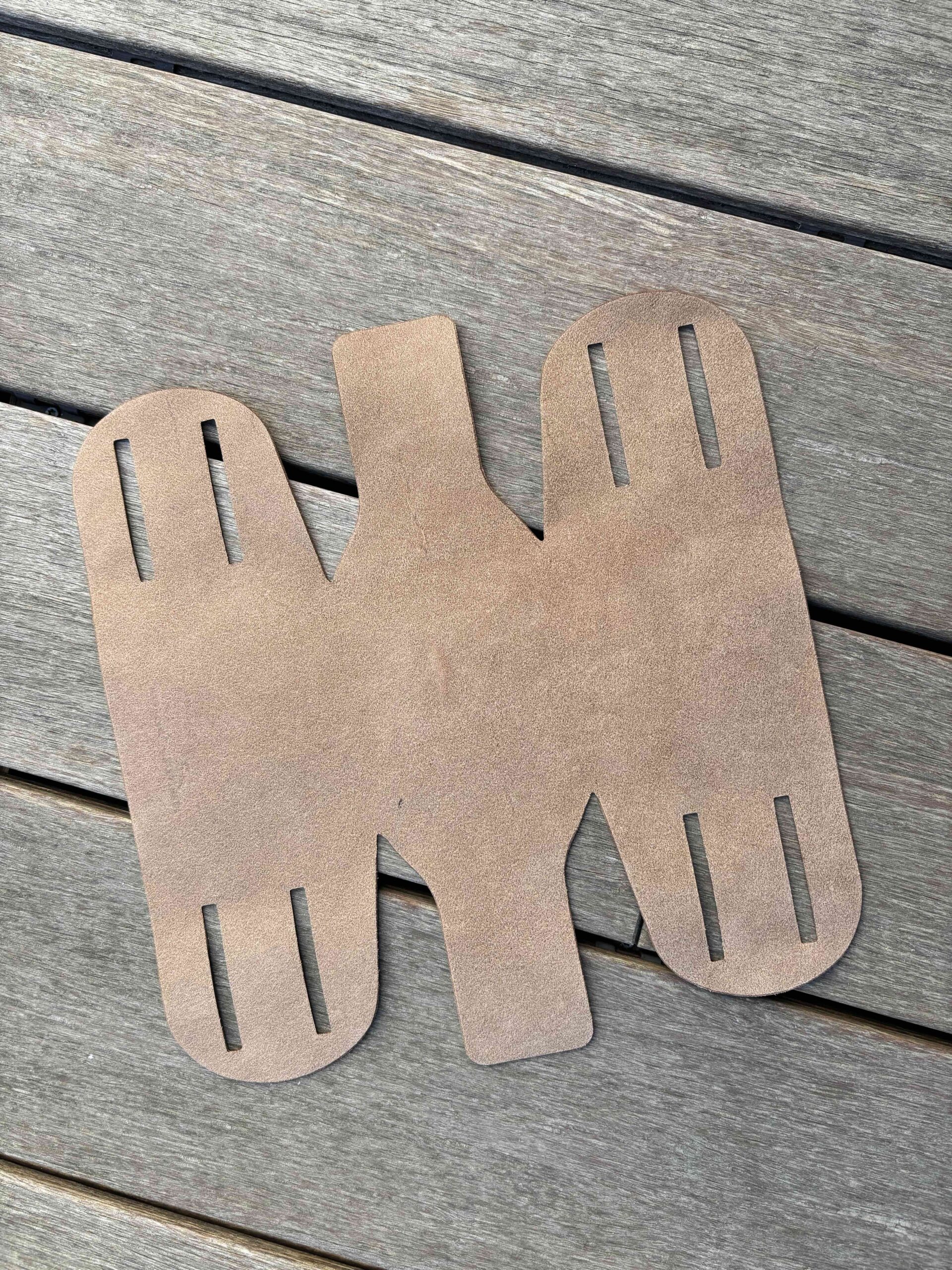 Dock – Leather 10×10×10 desk tray - Image 8