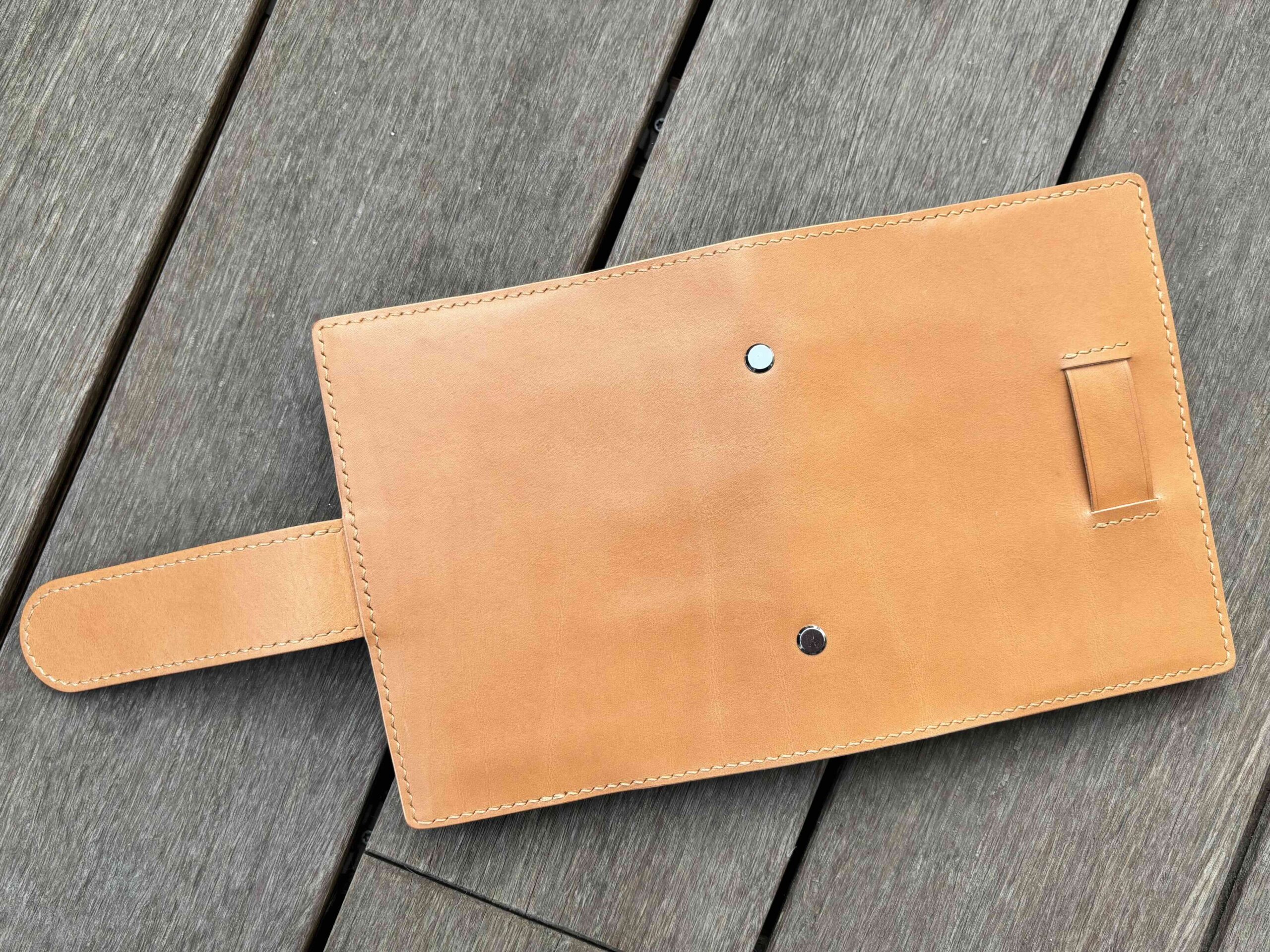 A6 / Personal rings cover with chunky belt closure - Image 3